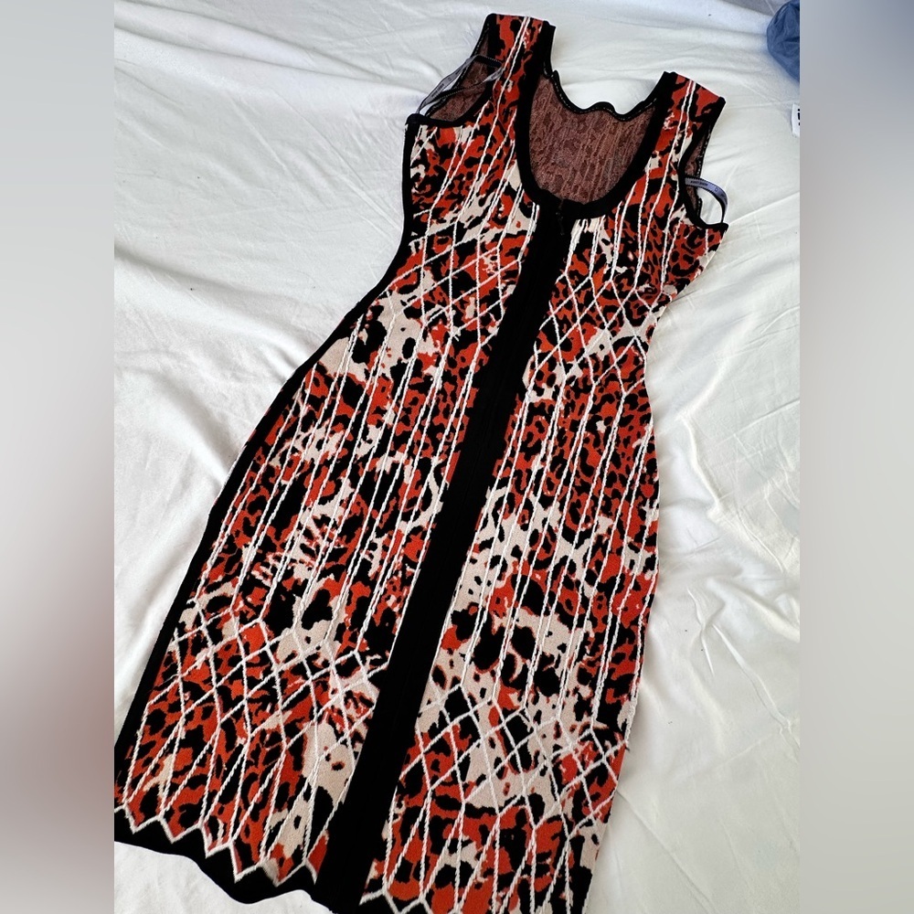Herve Leger vintage dress Sleeveless Scoop Neck Midi size small leopard print - Picture 5 of 8